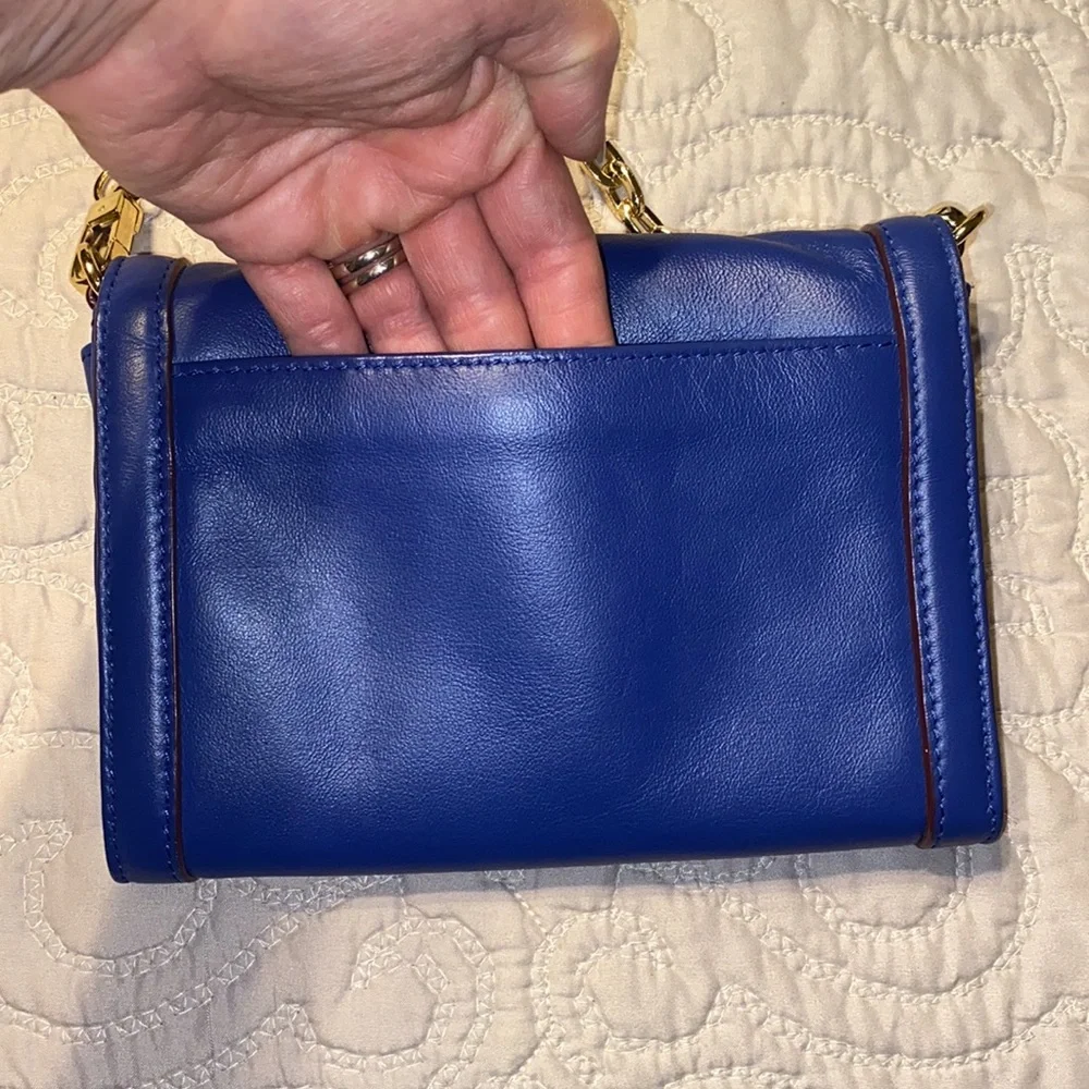 Antonio Melani, Crossbody Chain Strap Purse, Blue, GUC